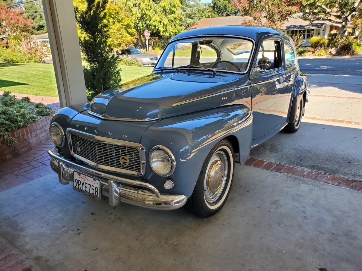 B20-Powered 1962 Volvo PV544 Sport — exterior front three-quarter view