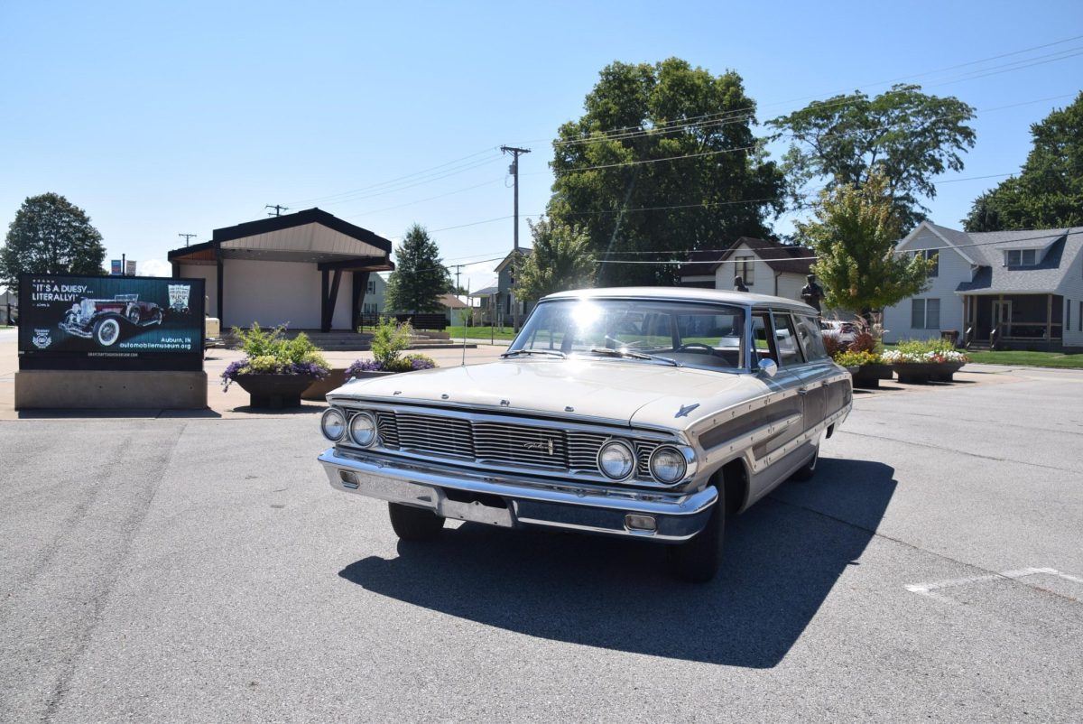 1964 Ford Galaxie Country Squire — exterior front three-quarter view