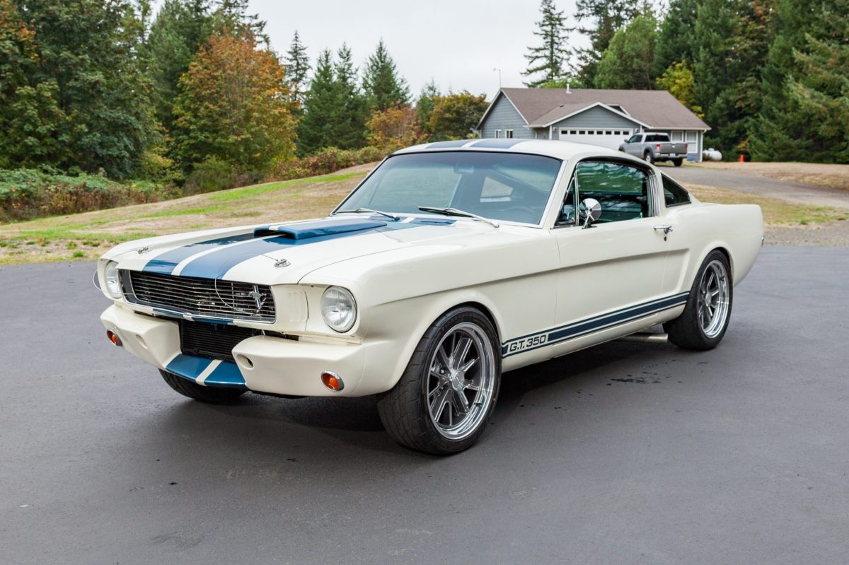 1966 Ford Mustang Fastback 4-Speed