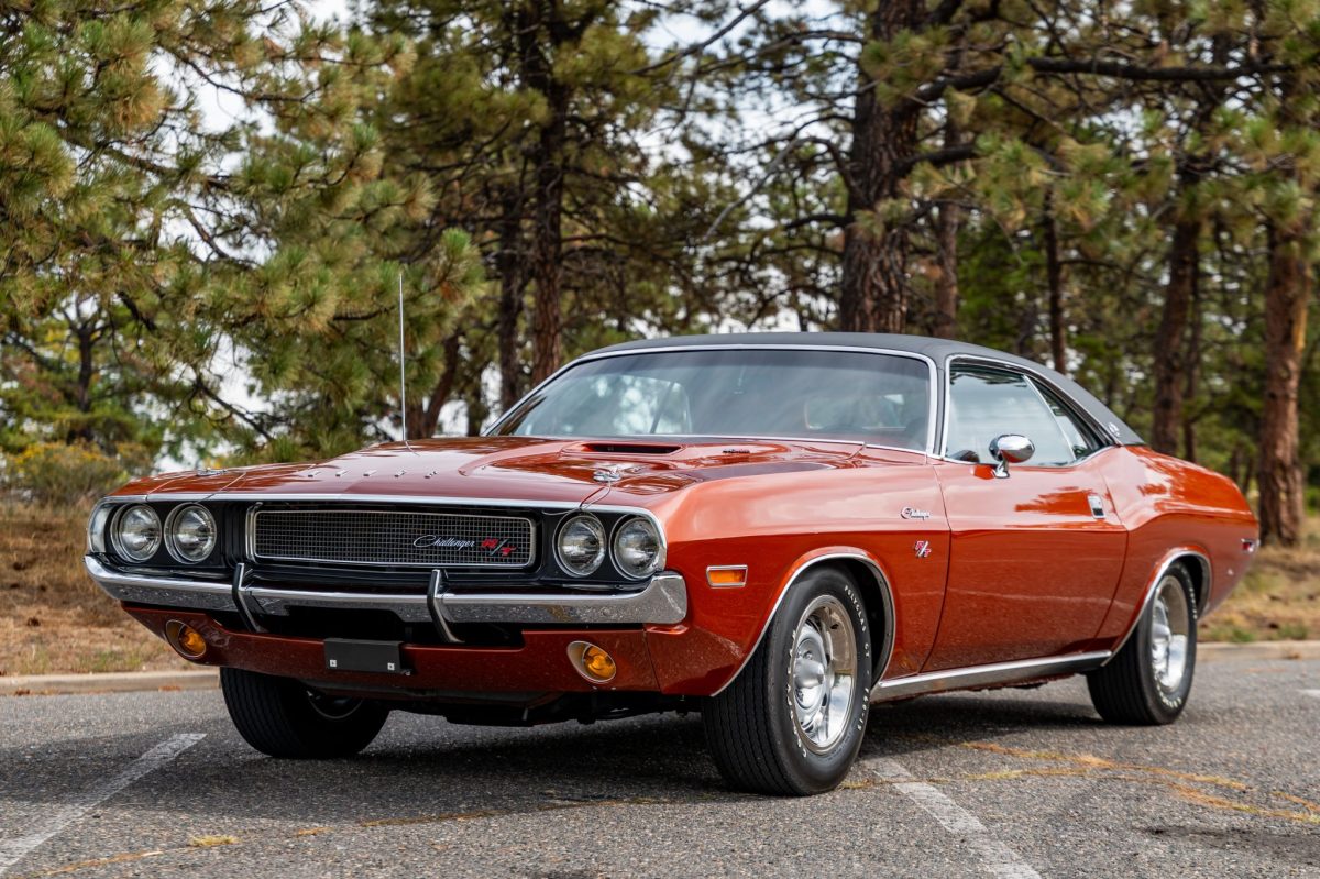 42-Years-Owned 1970 Dodge Challenger R/T SE 440 — exterior front three-quarter view