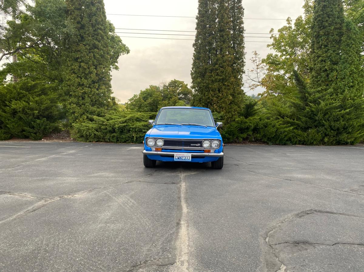 L20B-Powered 1971 Datsun 510 2-Door Sedan 5-Speed — exterior front three-quarter view