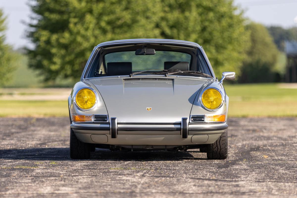Modified 1972 Porsche 911T Coupe 5-Speed