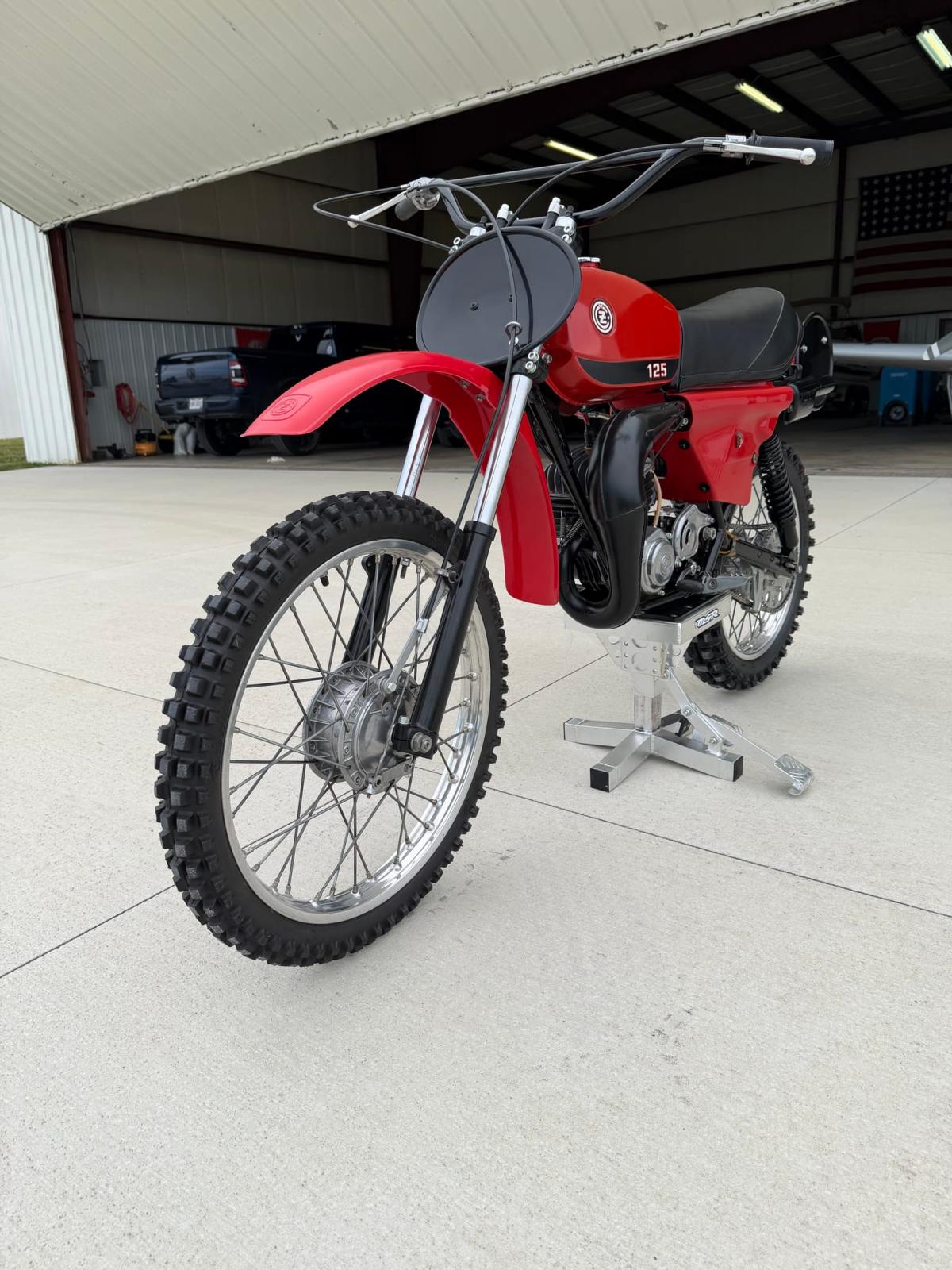 1978 CZ 125 MX — exterior front three-quarter view