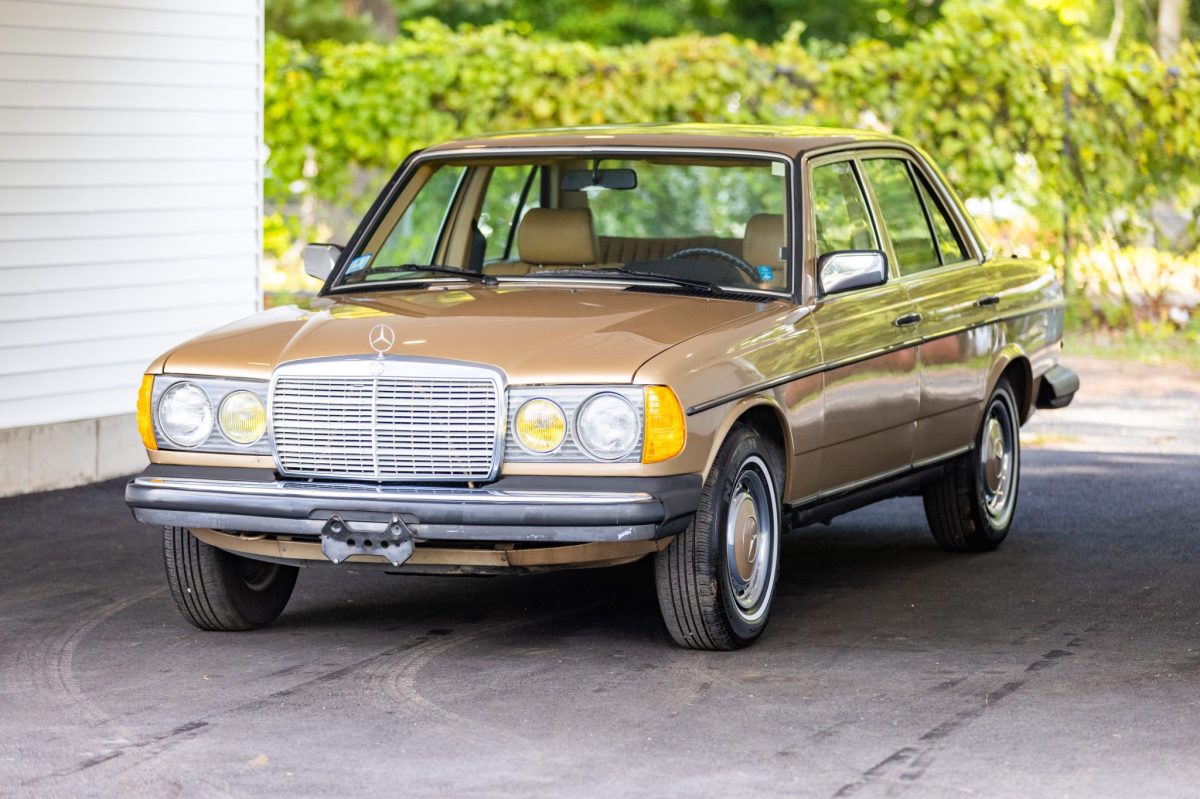 1985 Mercedes-Benz 300D Turbo