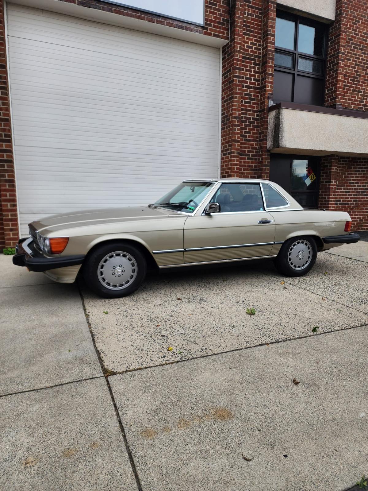 1986 Mercedes-Benz 560SL