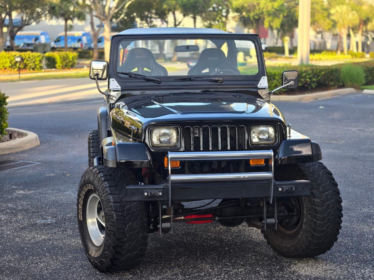 GM V8-Powered 1988 Jeep Wrangler