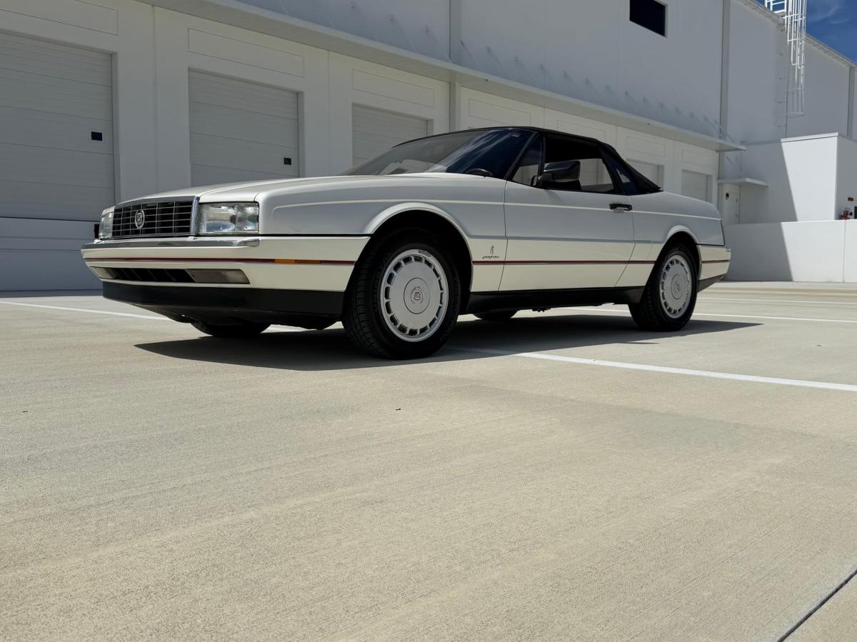 36k-Mile 1991 Cadillac Allante — exterior front three-quarter view
