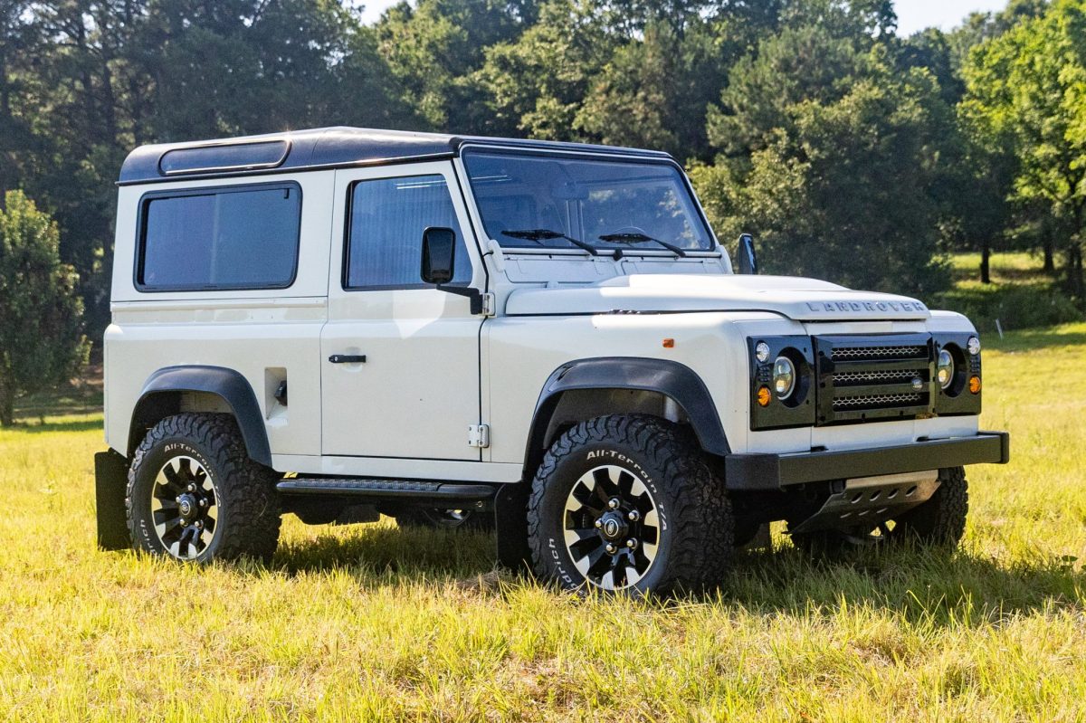 LS3-Powered 1991 Land Rover Defender 90 — exterior front three-quarter view