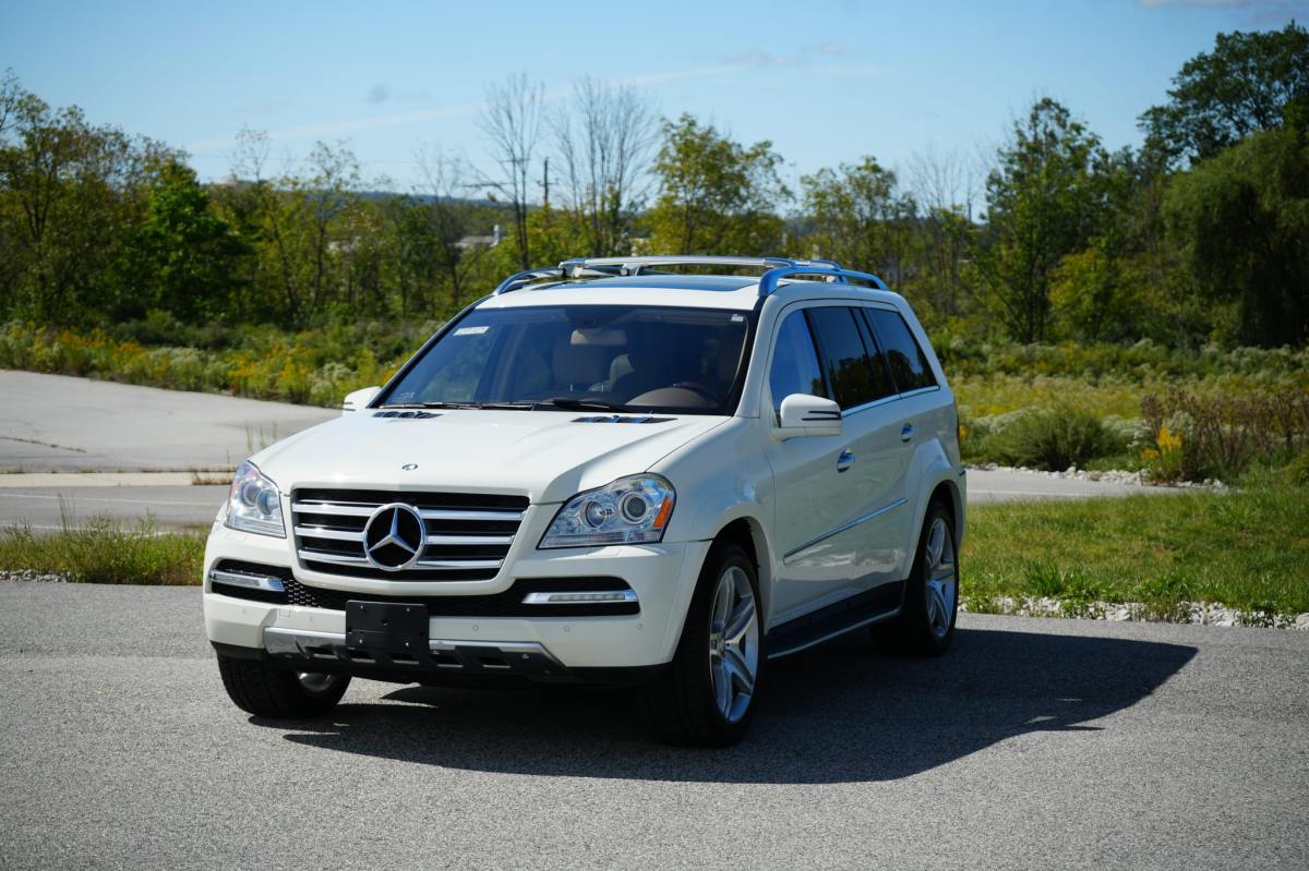 43k-Mile 2012 Mercedes-Benz GL550 4MATIC