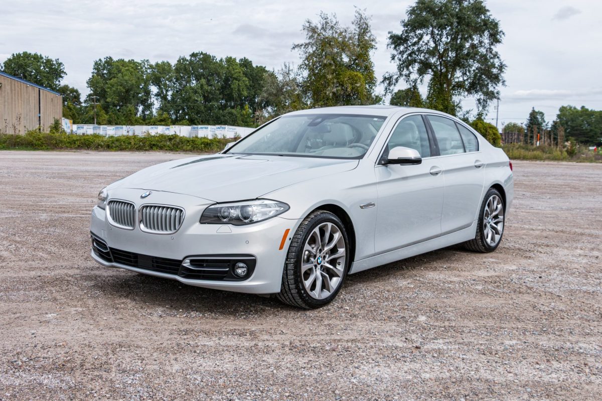 26k-Mile 2014 BMW 535i — exterior front three-quarter view
