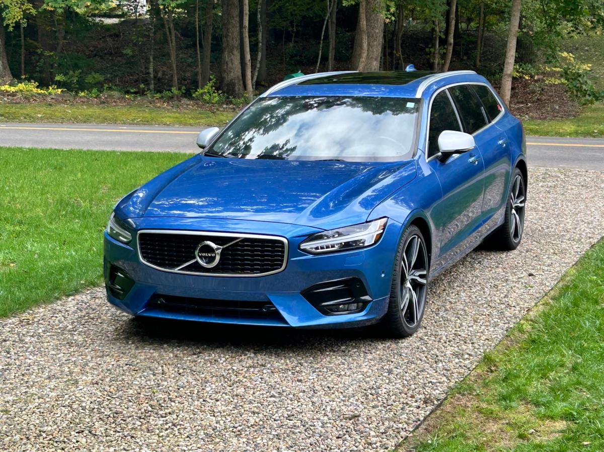 2018 Volvo V90 T6 AWD R-Design