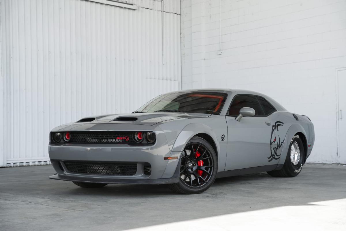Modified 2019 Dodge Challenger SRT Hellcat Redeye Widebody Drag Car — exterior front three-quarter view