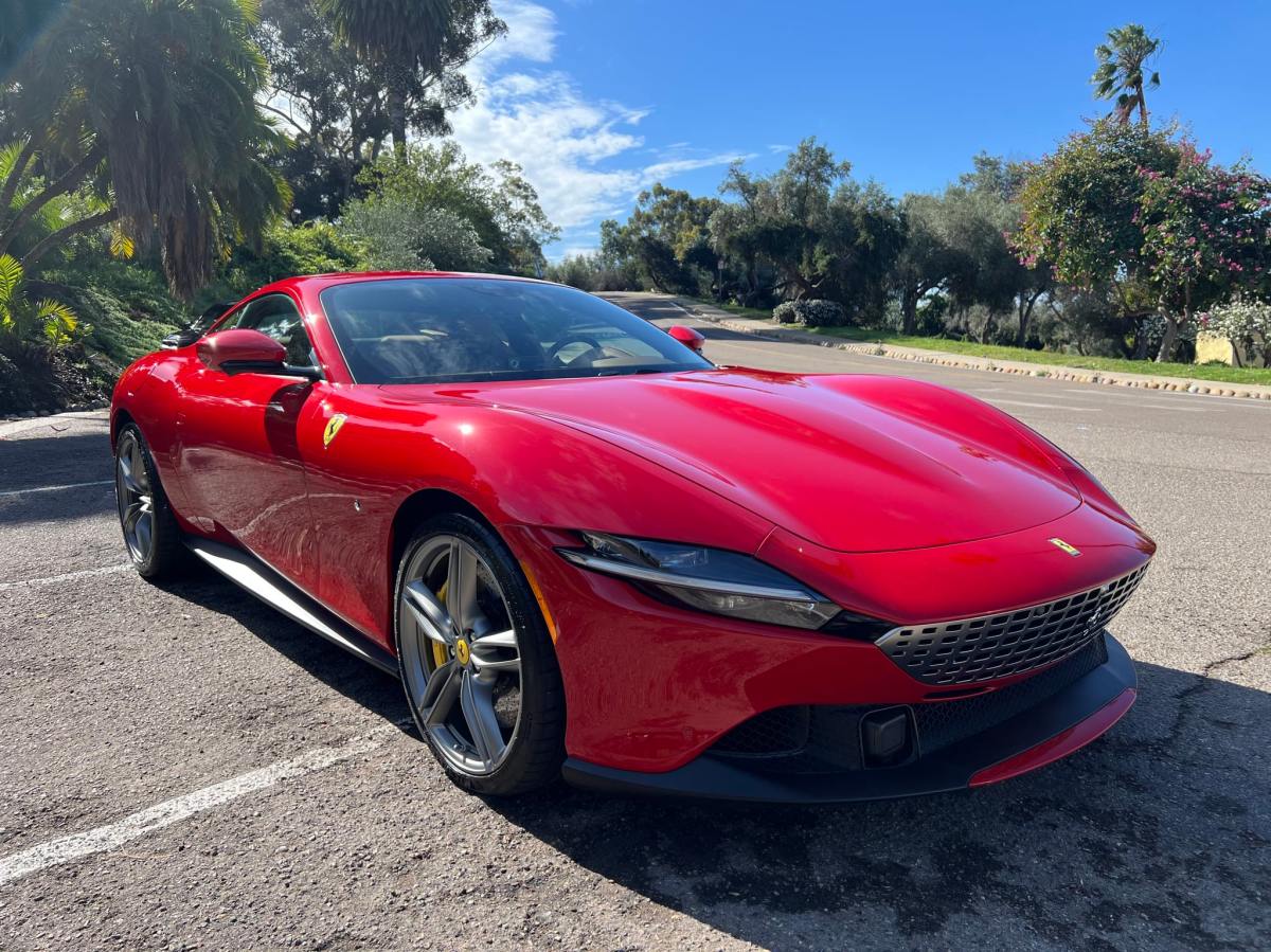 2022 Ferrari Roma