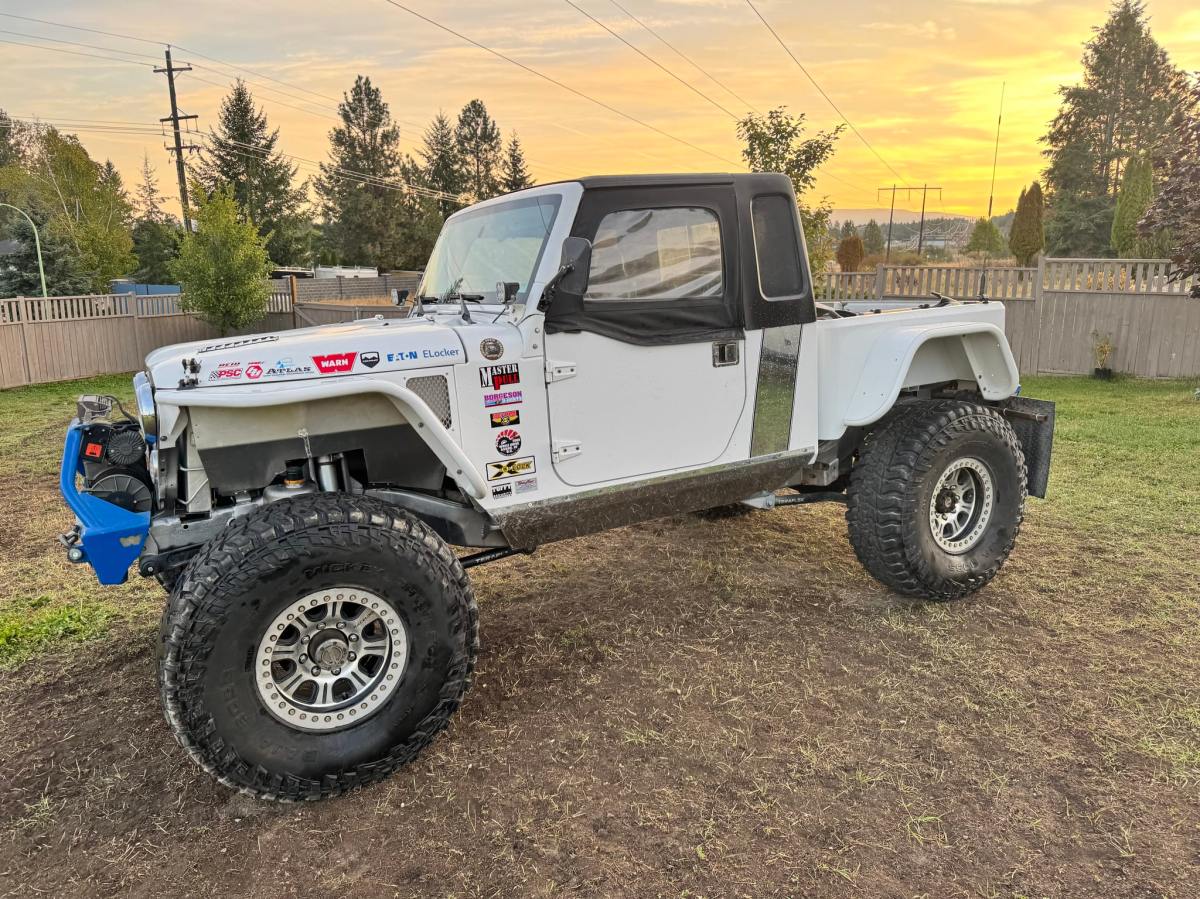 Vortec-Powered Custom Jeep